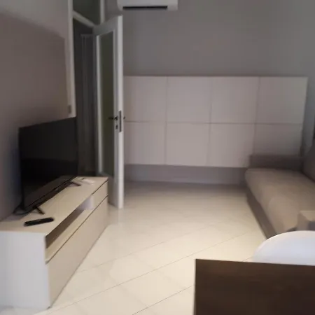 Puccini 2 Fronte Mare Apartment *